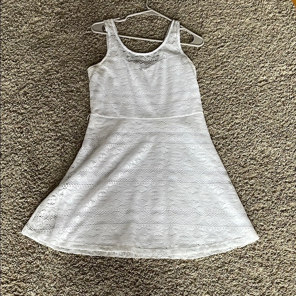 No Boundaries White Sleeveless Scoop Neck Sundress
